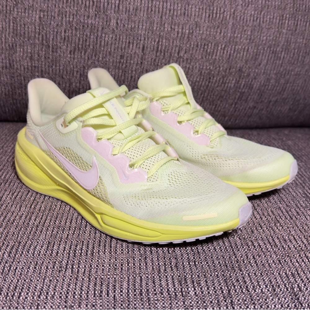 Nike Women's Air Zoom Pegasus 41 - Barely Volt/Sail Limelight - Size 5.5Y